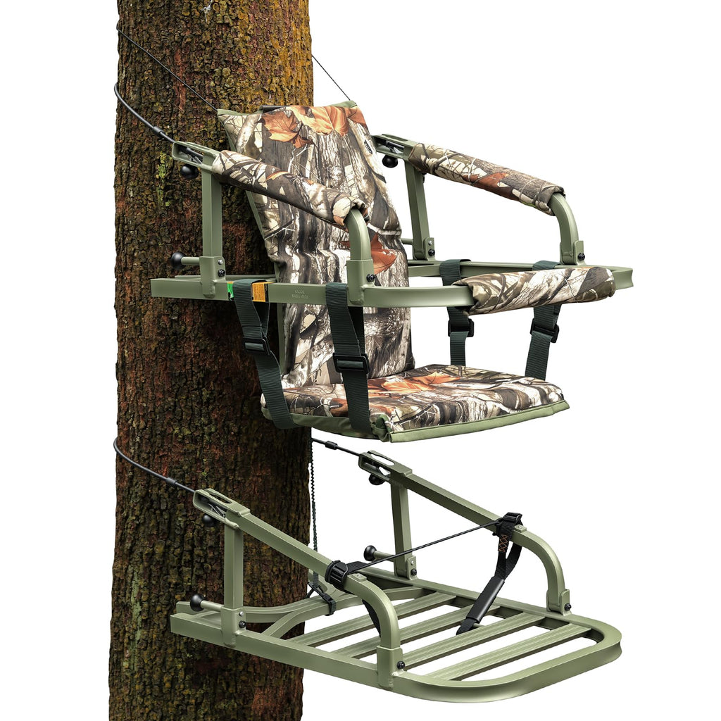 Climbing Tree Stand with Harness and Camo Seat Cushion L381129