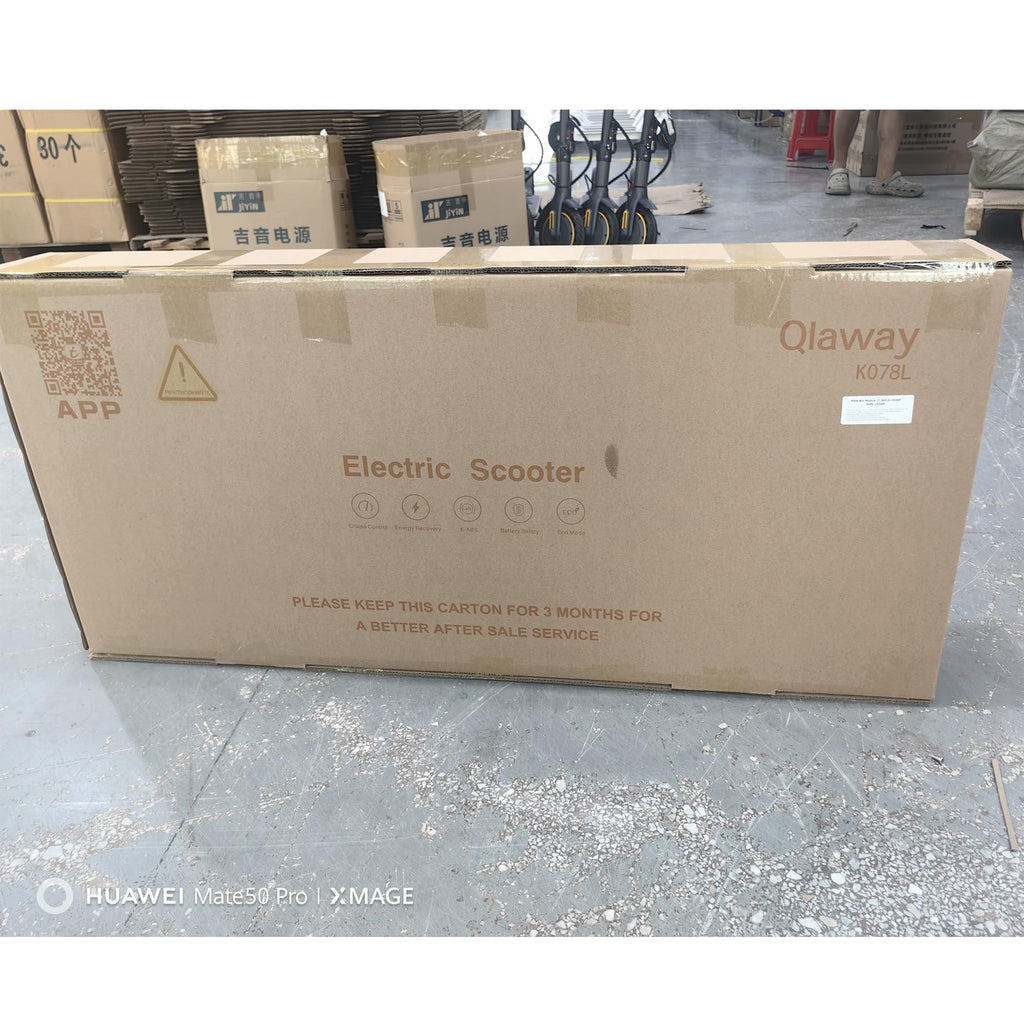 8.5" E Scooter for Adults Foldable 265 LBS Q302